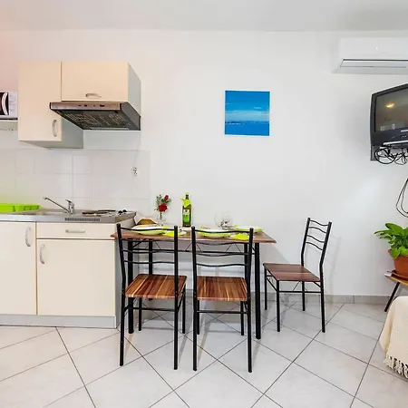 Apartamento With One In Zadar, With Enclosed Garden And Wifi - 1 Km From T...